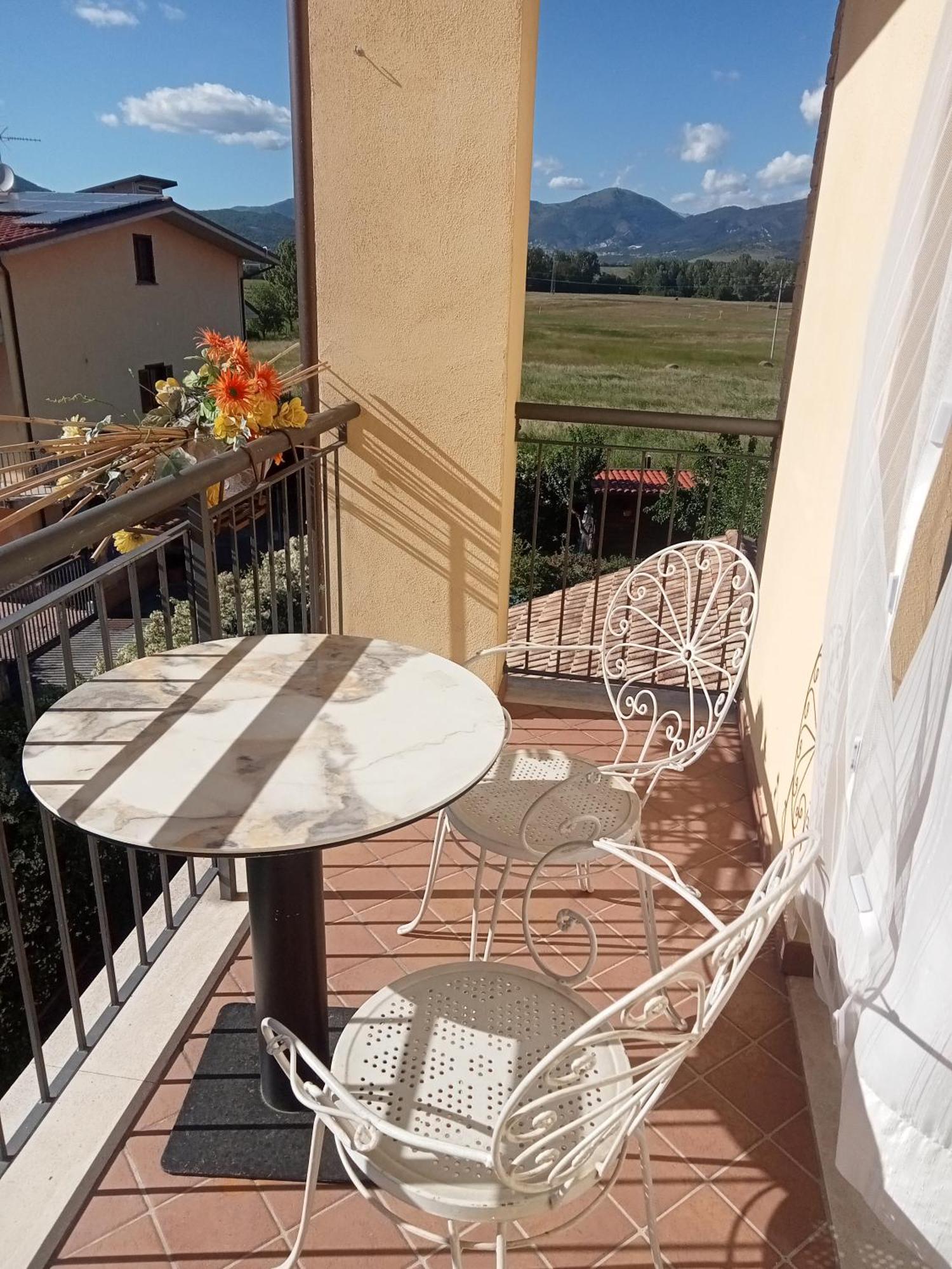 A L'Aquila Per Un Sogno Hotel Ngoại thất bức ảnh